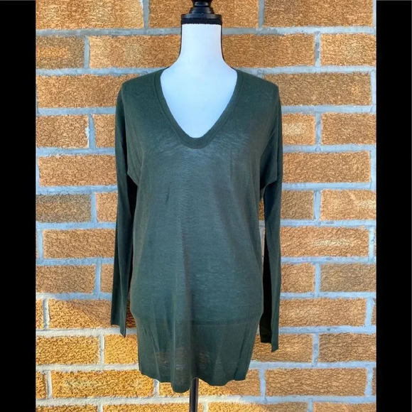 Vince long v neck sweater sz small - Picture 1 of 8